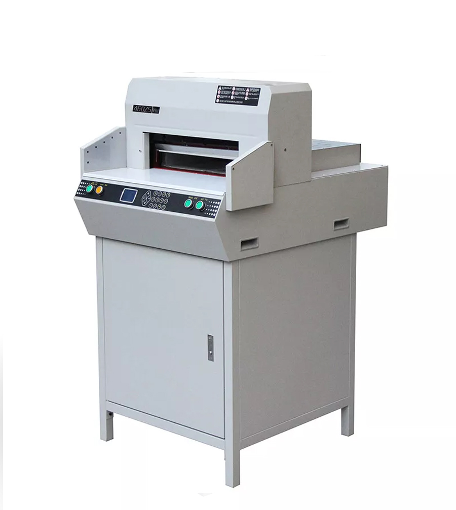 Digitally controlled electric paper cutter